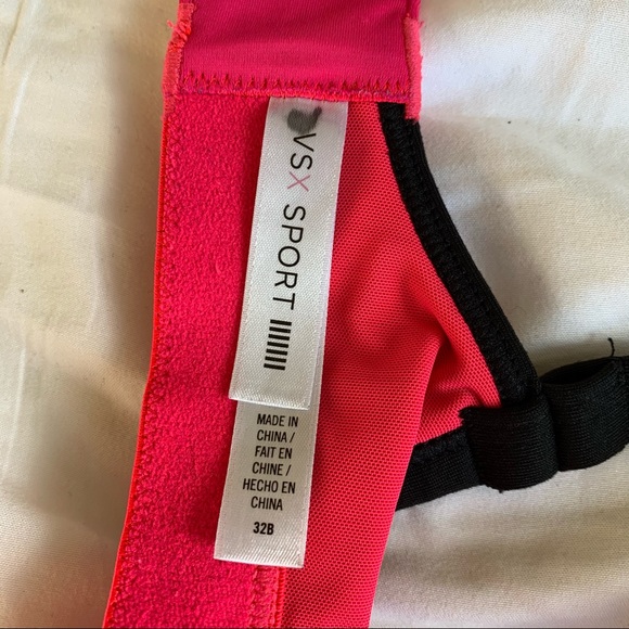 Victoria’s Secret Activewear Wired PINK Sports Bra - Picture 7 of 8